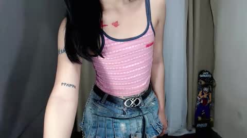 Snapshot of littlelace_ chatting on April 8, 2026, 11:16 pm littlelace_ online show from April 8, 2026, 11:16 pm