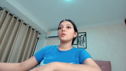 Sarahs Room online show from March 5, 2025, 12:05 am