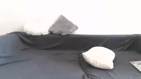 Anna online show from October 27, 2025, 10:52 am