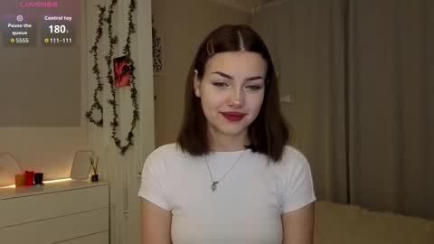 Bella online show from November 23, 2025, 4:45 am