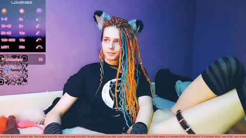 Snapshot of littlepinkcat chatting on December 7, 2024, 4:36 pm Felix online show from December 7, 2024, 4:36 pm