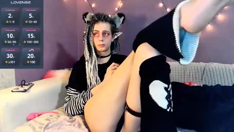 Snapshot of littlepinkcat chatting on February 28, 2025, 10:06 pm Felix online show from February 28, 2025, 10:06 pm