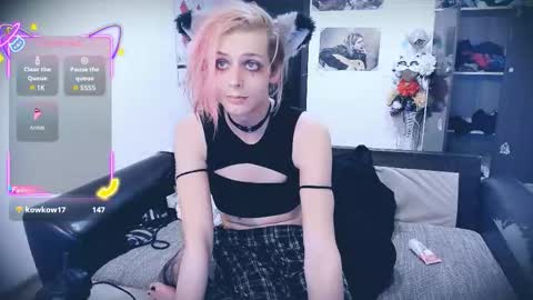 Snapshot of littlepinkcat chatting on September 26, 2025, 10:36 pm Felix online show from September 26, 2025, 10:36 pm