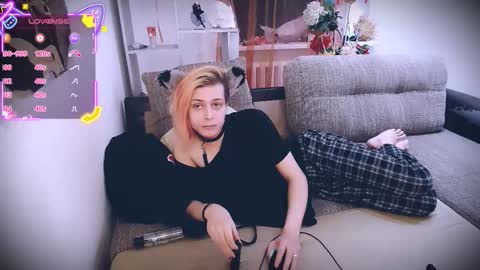 Felix online show from November 26, 2025, 5:19 am