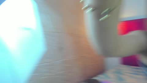littlesophiie_ online show from February 22, 2025, 10:07 am