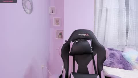 Snapshot of littletammy4u chatting on March 26, 2026, 1:22 am Tammy online show from March 26, 2026, 1:22 am