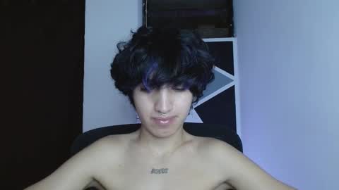 Snapshot of littlextrem chatting on February 14, 2026, 6:43 am Eros online show from February 14, 2026, 6:43 am