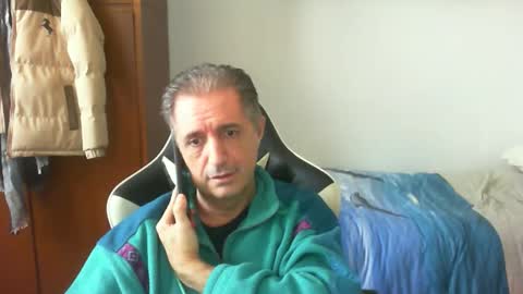 liuk53 online show from March 12, 2026, 2:01 pm