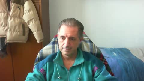 liuk53 online show from April 4, 2026, 1:08 pm