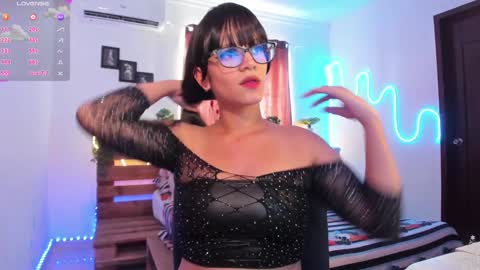 Snapshot of livfabi_ chatting on December 31, 2024, 4:57 pm Livfabi  online show from December 31, 2024, 4:57 pm