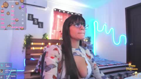 Snapshot of livfabi_ chatting on October 29, 2025, 5:36 pm Livfabi  online show from October 29, 2025, 5:36 pm