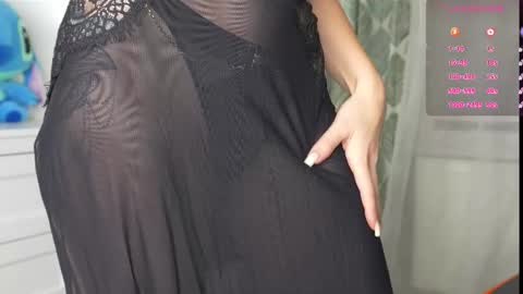 Snapshot of livia7 chatting on October 16, 2025, 12:00 am OnlyFans livia77   twitter liv20 4u online show from October 16, 2025, 12:00 am