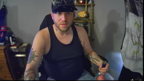 Snapshot of livingpuddle chatting on November 17, 2025, 3:07 pm livingpuddle online show from November 17, 2025, 3:07 pm