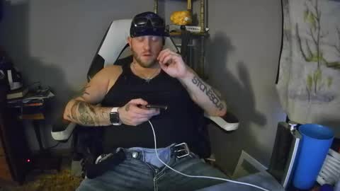 Snapshot of livingpuddle chatting on November 20, 2025, 7:35 pm livingpuddle online show from November 20, 2025, 7:35 pm