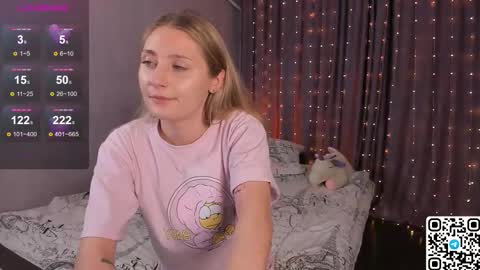 My name is Livy Nice to meet you  Thumbs up please its important online show from February 15, 2026, 6:37 pm