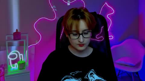 LixeLuna online show from April 3, 2026, 6:33 am