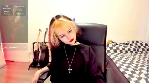 LIA online show from November 6, 2025, 12:06 pm