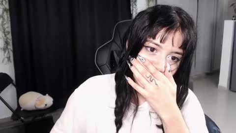 Elizabeth online show from February 3, 2026, 2:53 am