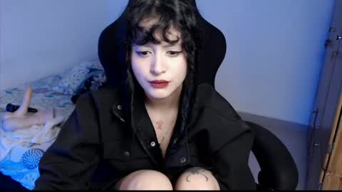Snapshot of liz_beths chatting on June 2, 2026, 10:39 am Elizabeth online show from June 2, 2026, 10:39 am