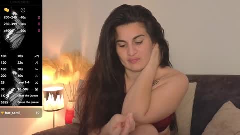 liz online show from February 6, 2025, 7:29 pm