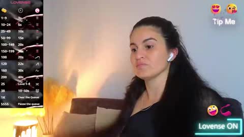 liz online show from March 4, 2025, 9:00 pm