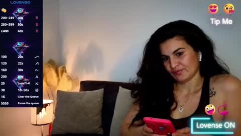 liz online show from March 10, 2025, 1:21 pm