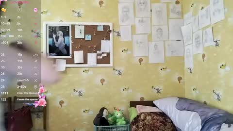 Snapshot of lizabethkimbal chatting on May 13, 2026, 9:17 am Molly online show from May 13, 2026, 9:17 am