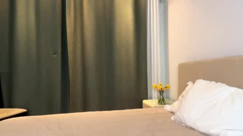 Snapshot of lizacams chatting on April 5, 2026, 5:43 pm Liza online show from April 5, 2026, 5:43 pm