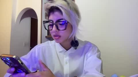 Snapshot of lizambarr chatting on February 19, 2025, 11:57 pm Lizeth online show from February 19, 2025, 11:57 pm