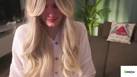 Sunnheart online show from January 2, 2025, 11:27 pm