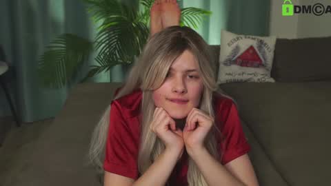 Sunnheart online show from February 2, 2025, 7:25 pm