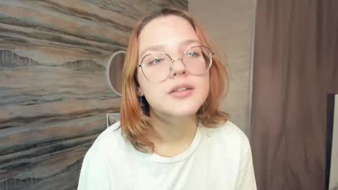 Snapshot of lizbethhaith chatting on December 11, 2024, 10:49 pm Lizbeth or Lizzy online show from December 11, 2024, 10:49 pm