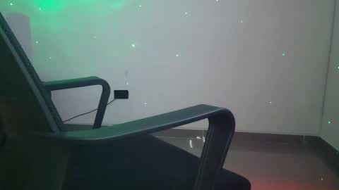 Mistress Liz Escobarxxx online show from October 31, 2025, 7:42 am