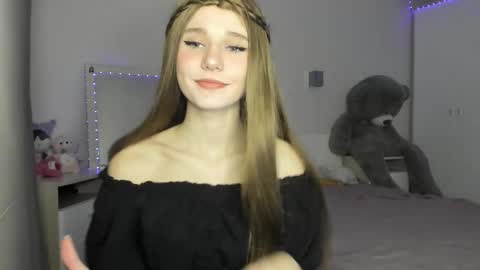 lizza_a online show from March 12, 2026, 6:14 pm