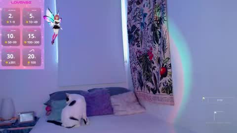 Lizza Scott online show from October 8, 2025, 10:07 pm