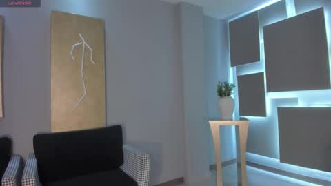 Snapshot of lizzhamilton_ chatting on January 17, 2026, 12:32 pm Lizzi online show from January 17, 2026, 12:32 pm