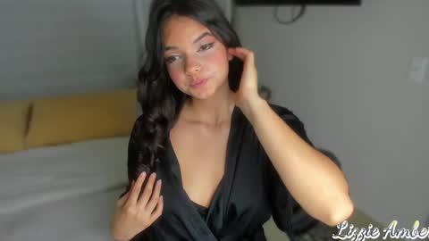 lizzieamber online show from December 10, 2024, 6:22 am