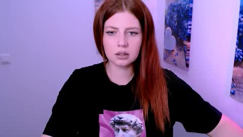Lizzy3 online show from September 21, 2025, 12:18 pm