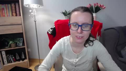 Lizzy online show from March 4, 2026, 5:35 am