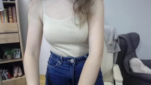 Snapshot of lizzy_sparkle chatting on May 21, 2026, 5:03 am Lizzy online show from May 21, 2026, 5:03 am