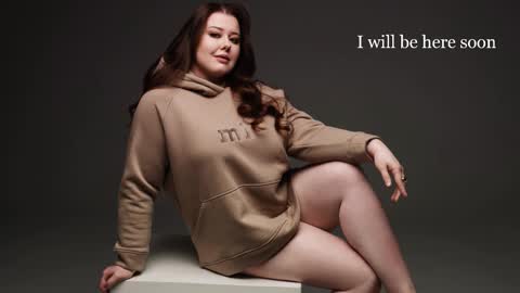 Lia online show from February 1, 2026, 2:15 pm