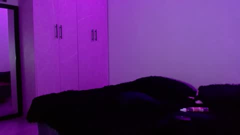 lliamm 2 online show from March 21, 2026, 8:19 am