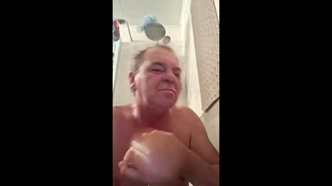 lmxx69 online show from April 16, 2026, 10:45 pm