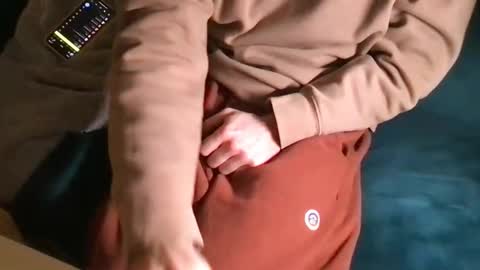 Snapshot of lngstck chatting on December 22, 2024, 5:53 pm john online show from December 22, 2024, 5:53 pm