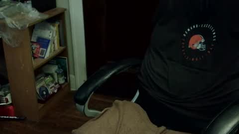 loades182025 online show from March 23, 2026, 3:43 am