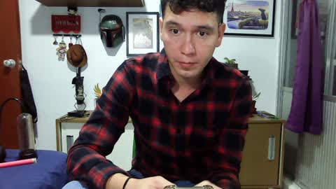 Lobo online show from December 17, 2024, 2:12 am