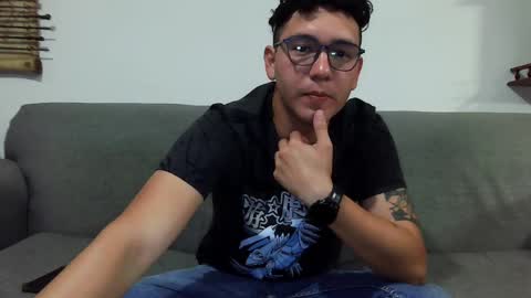 Lobo online show from March 6, 2025, 1:16 am