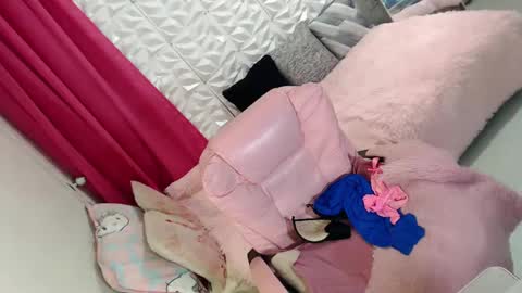 Thea online show from March 9, 2025, 1:46 am