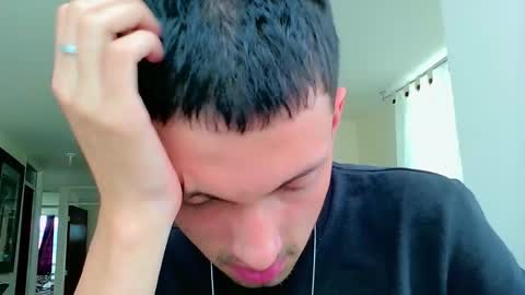 logaan_grey online show from October 26, 2025, 4:46 pm