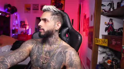 logan_hugh8 online show from April 8, 2026, 8:03 am